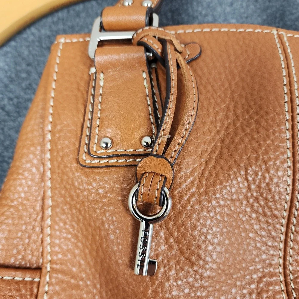 Fossil Cognac Pebbled‎ Leather Satchel Handbag ZB9962 Brown Key Charm